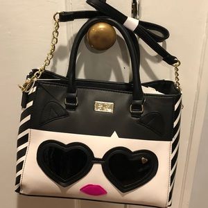 💋Luv Betsey by Betsey Johnson Satchel